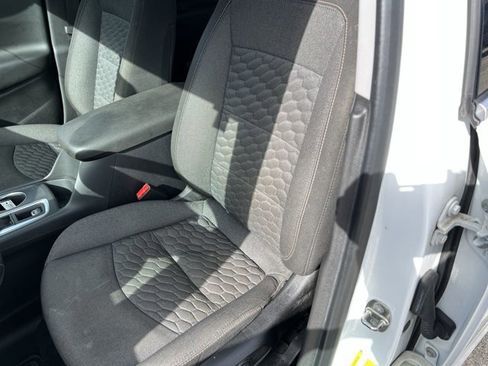 Used 2019 Chevrolet Equinox LT FWD image 20