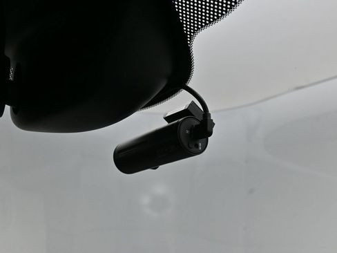 Certified 2025 Honda Pilot Touring image 42