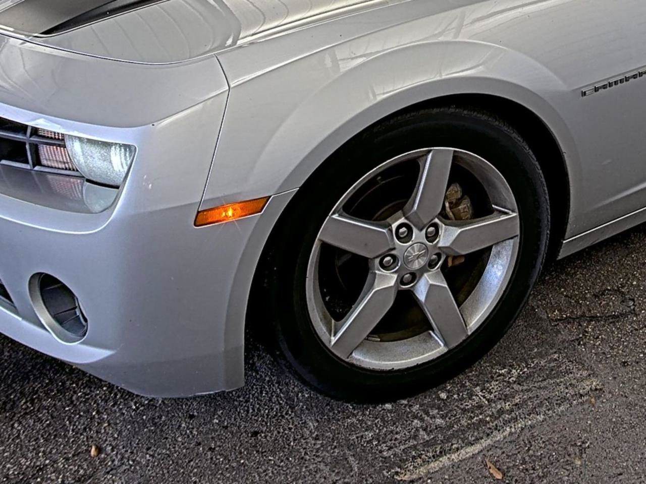 Used 2011 Chevrolet Camaro LT RWD image 15