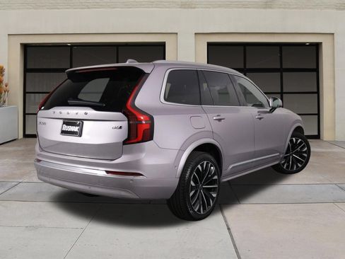 Used 2026 Volvo XC90 B6 Plus w/ Protection Package Premier AWD/4WD image 4
