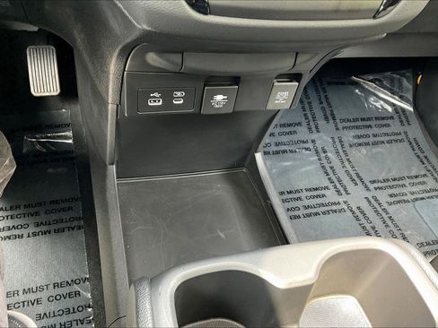 Used 2026 Honda Odyssey Elite image 15