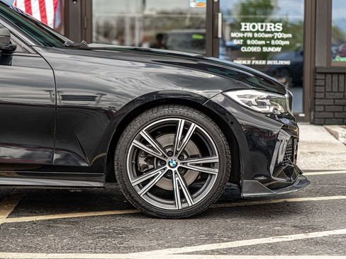Used 2019 BMW 330i xDrive Sedan AWD/4WD image 10