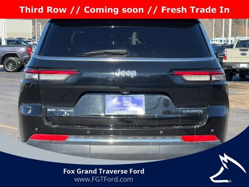 Used 2023 Jeep Grand Cherokee L Limited image 40
