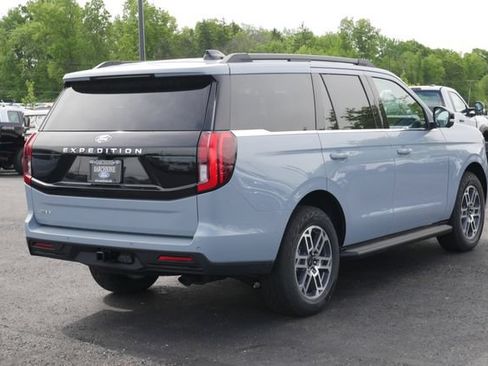 New 2026 Ford Expedition Active AWD/4WD image 14