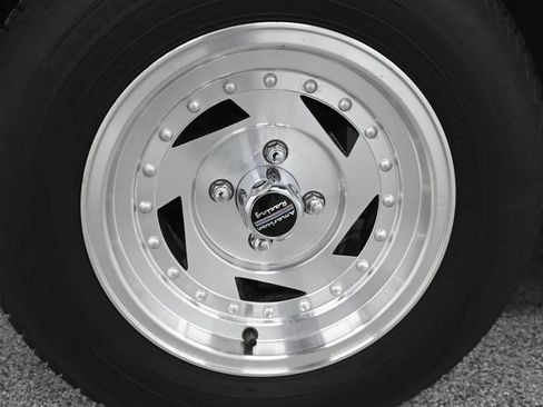 Used 1992 Ford Mustang LX image 11