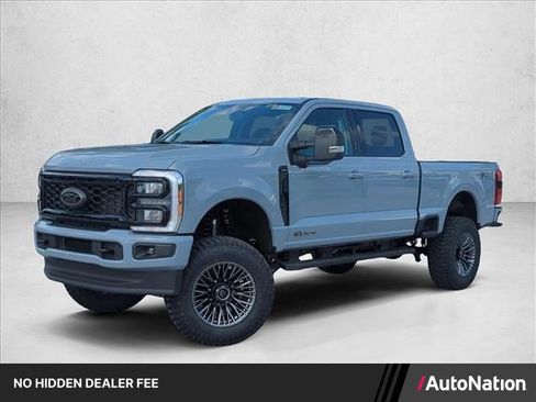 New 2026 Ford F250 Lariat w/ Black Appearance Package AWD/4WD image 1