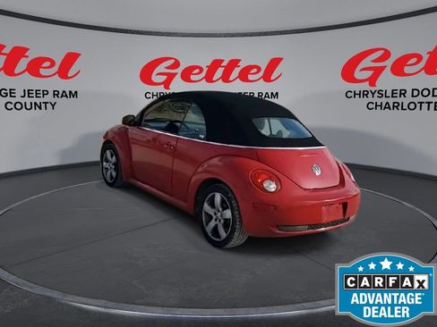 Used 2006 Volkswagen Beetle Convertible w/ Package 2 image 6