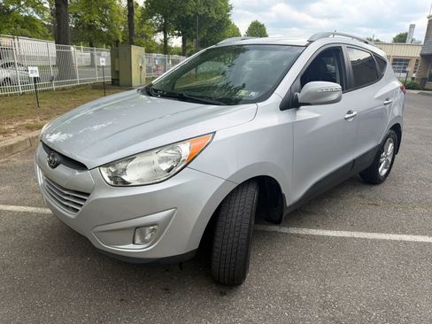 Used 2013 Hyundai Tucson GLS FWD image 3