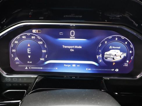 New 2026 Chevrolet Silverado 1500 LTZ w/ LTZ Premium Package AWD/4WD image 31