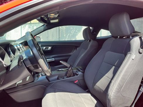 Used 2015 Ford Mustang Coupe w/ Equipment Group 051A RWD image 19
