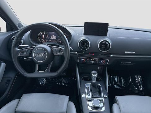 Used 2017 Audi A3 e-tron Premium Plus w/ Technology Package image 23