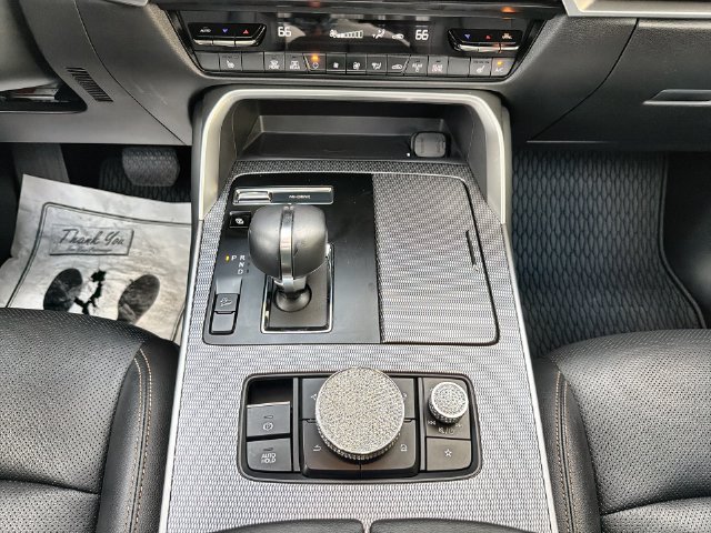 Used 2024 MAZDA CX-90 Plug-In Hybrid w/ Premium Pkg AWD/4WD image 20