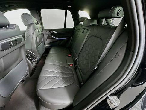 Used 2025 BMW X5 sDrive40i w/ Premium Package RWD image 24