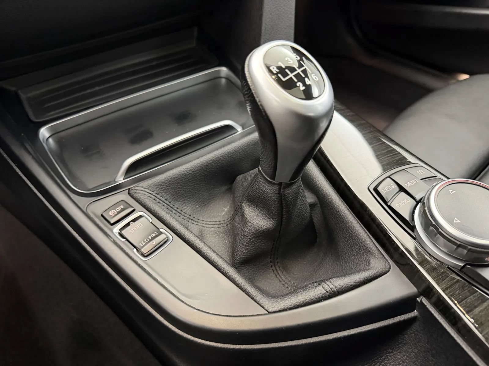 Used 2016 BMW 340i Sedan RWD image 19