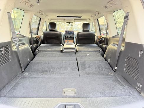 Used 2021 Nissan Armada SL w/ Captain's Chairs Package image 38