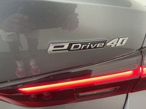 Certified 2025 BMW i4 eDrive40 w/ Premium Package image 33