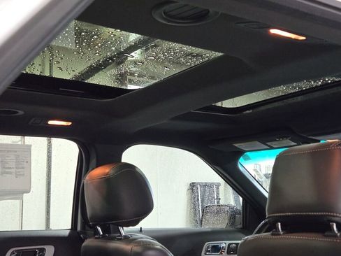 Used 2015 Ford Explorer Sport w/ Equipment Group 401A image 16