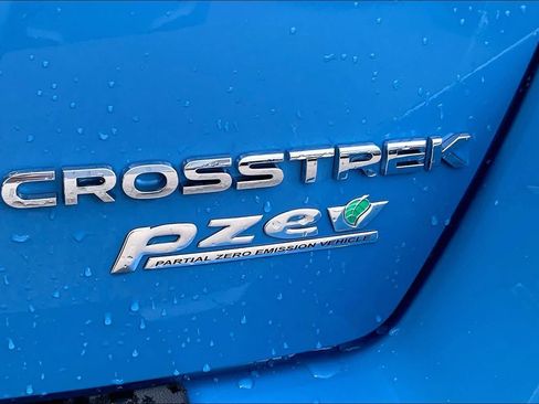 Used 2017 Subaru Crosstrek 2.0i Premium AWD/4WD image 10