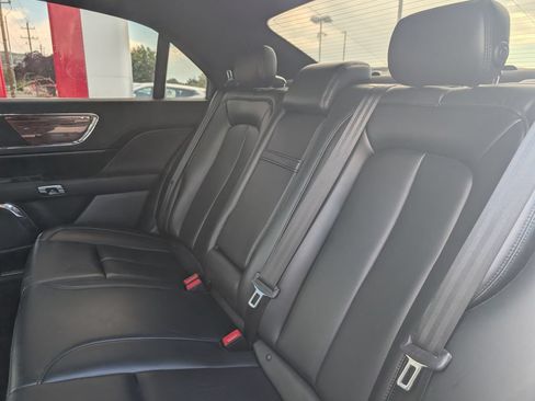 Used 2020 Lincoln Continental FWD image 10