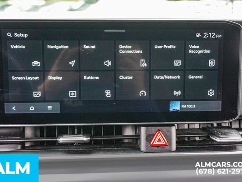 Used 2025 Kia Carnival FWD image 40