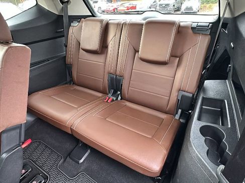 Used 2023 Volkswagen Atlas SE image 17