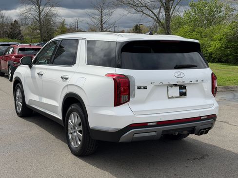 Used 2024 Hyundai Palisade SEL image 3
