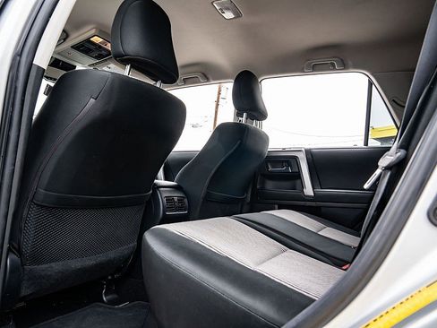 Used 2022 Toyota 4Runner SR5 RWD image 18