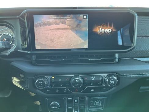 New 2026 Jeep Wrangler Unlimited Rubicon image 13