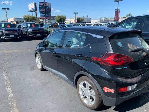 Used 2018 Chevrolet Bolt LT FWD image 7