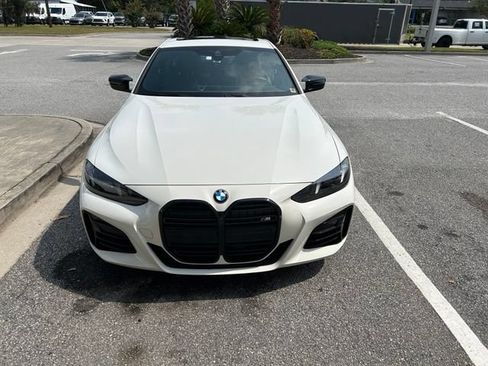 Used 2025 BMW M440i Coupe w/ Premium Package RWD image 2