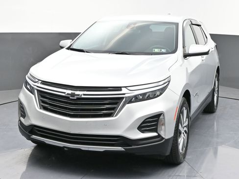 Certified 2022 Chevrolet Equinox LT FWD image 3