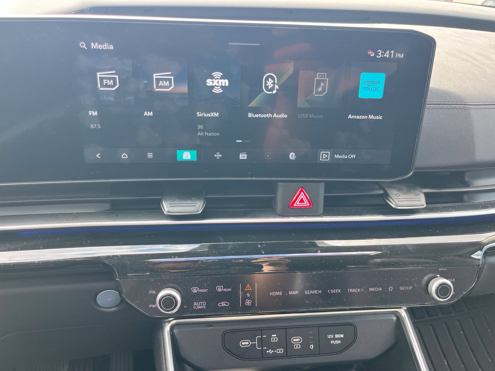 Used 2025 Kia Carnival SX Prestige FWD image 14