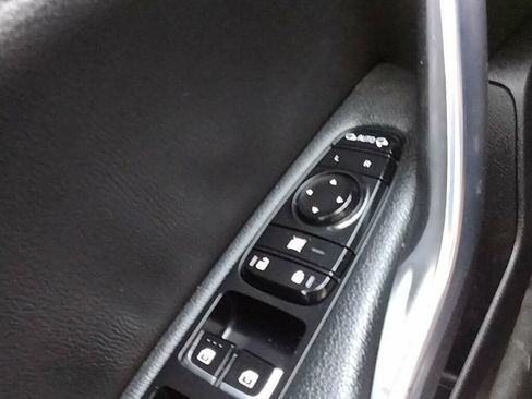 Used 2019 Kia Stinger AWD/4WD image 29