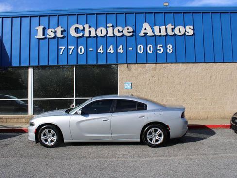 Used 2022 Dodge Charger SXT image 8