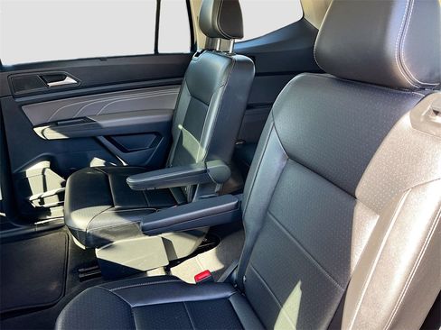 Used 2022 Volkswagen Atlas SE image 24