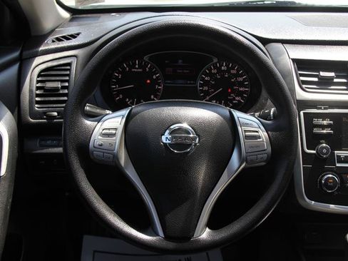 Used 2017 Nissan Altima 2.5 S w/ Power Driver Seat Package FWD image 25