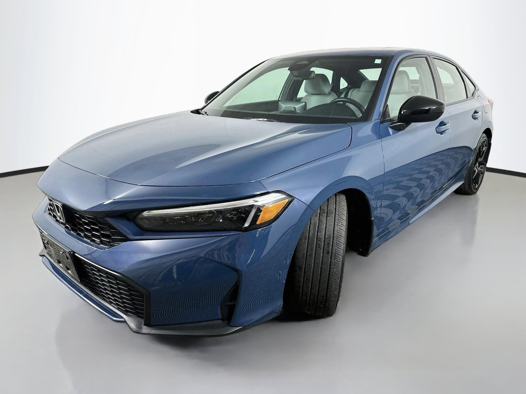 Used 2025 Honda Civic Sport image 3