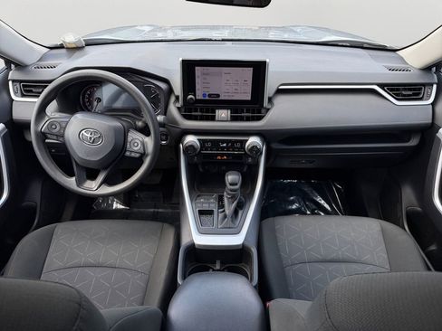 Used 2024 Toyota RAV4 XLE FWD image 17