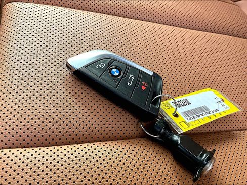 Used 2024 BMW X3 xDrive30i w/ Premium Package image 14