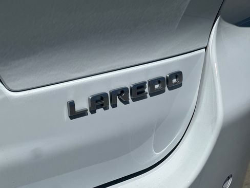 New 2025 Jeep Grand Cherokee L Laredo w/ Luxury Tech Group I image 28