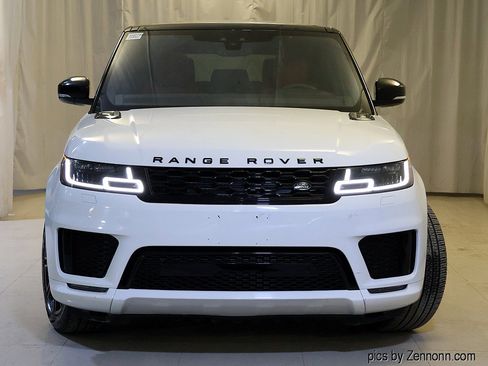 Used 2020 Land Rover Range Rover Sport HST image 5