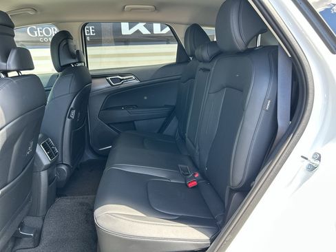 New 2026 Kia Sportage EX AWD/4WD image 12