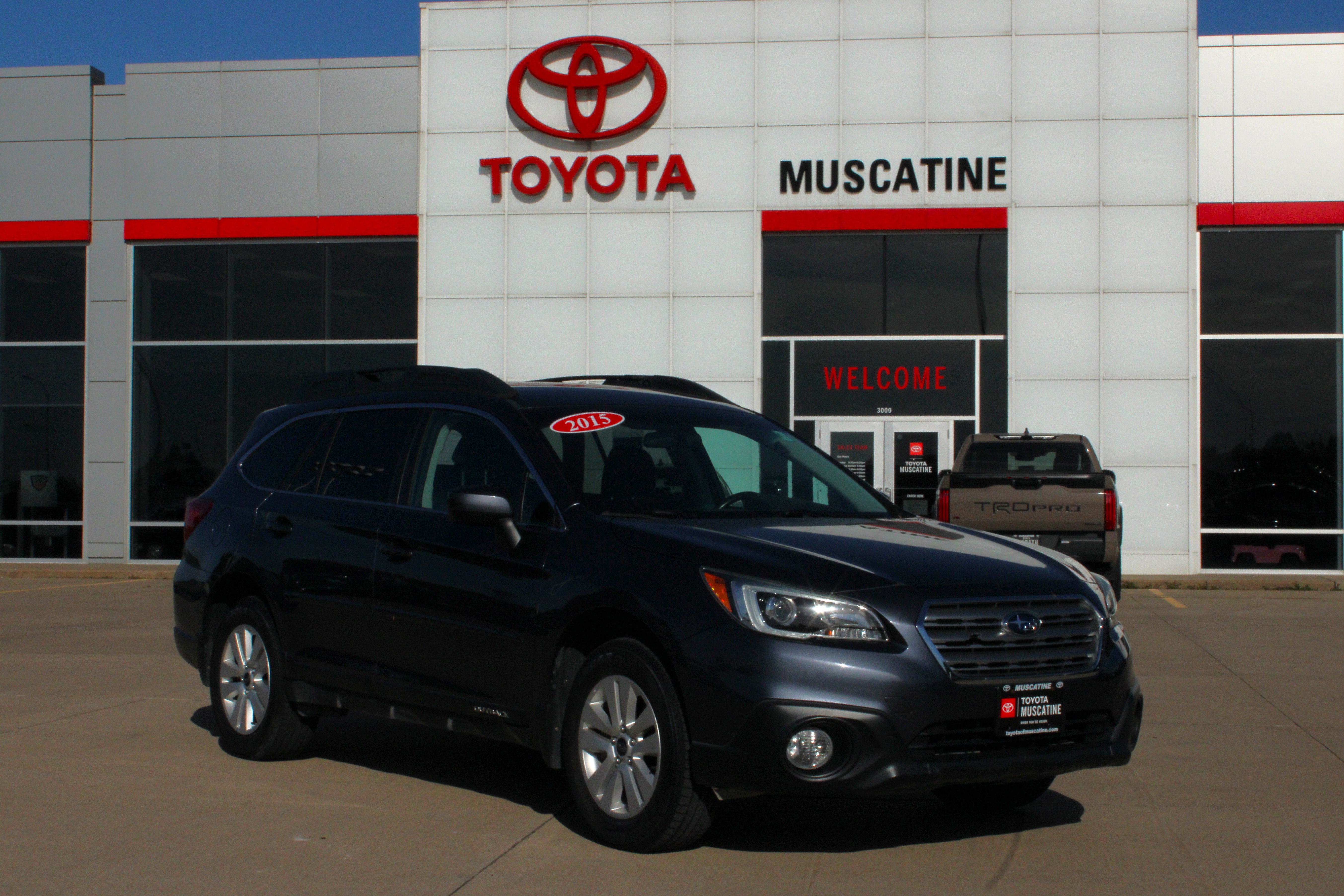 Used 2015 Subaru Outback 2.5i Premium AWD/4WD image 4