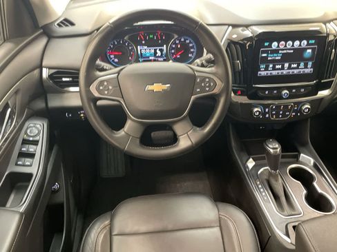 Used 2019 Chevrolet Traverse LT w/ LT Premium Package FWD image 19