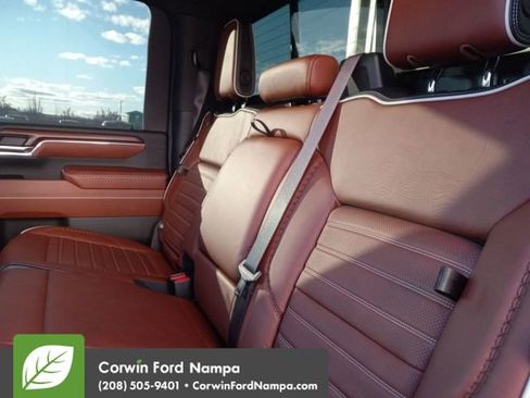 Used 2024 GMC Sierra 3500 Denali Ultimate image 25