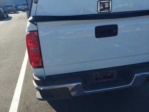 Used 2021 Chevrolet Colorado W/T w/ WT Convenience Package image 7