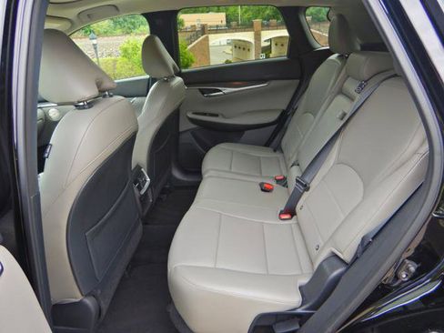 Used 2023 INFINITI QX50 Luxe AWD/4WD image 14