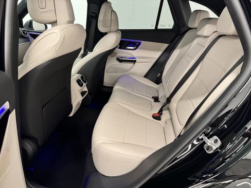 New 2026 Mercedes-Benz GLC 350e 4MATIC image 11