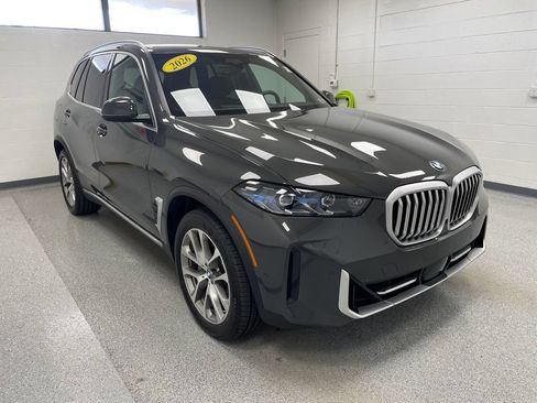 Used 2026 BMW X5 xDrive40i AWD/4WD image 3