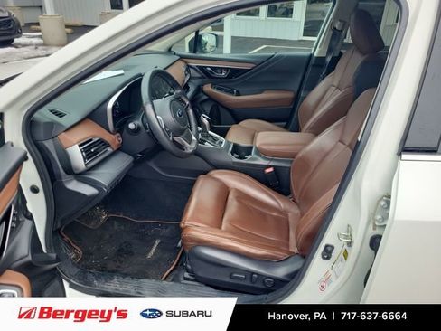 Used 2020 Subaru Outback Touring w/ Popular Package #2 image 8
